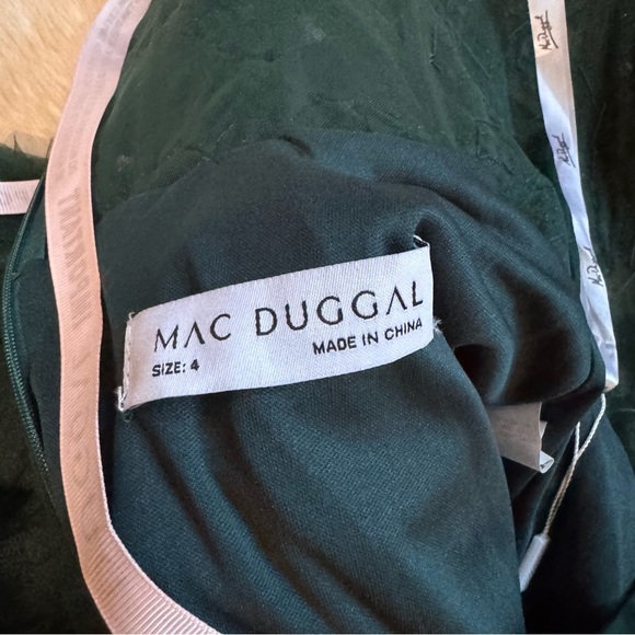 NWT Mac Duggal Beaded Bodice Tiered Tulle Mini Dress - Size  4 - Picture 7 of 8